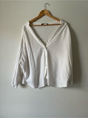 Zara Off-Shoulder White Button-Front Blouse
